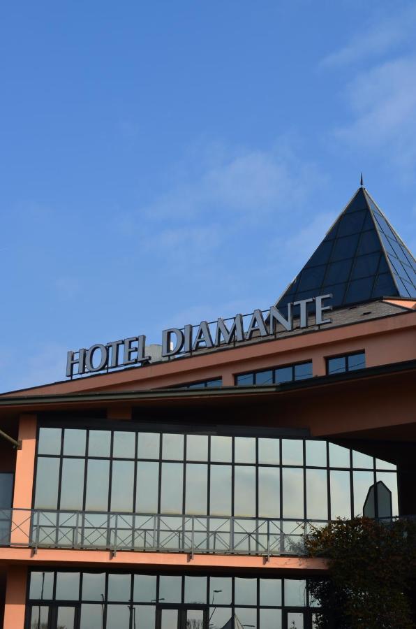Hotel Diamante Corbetta Exterior photo