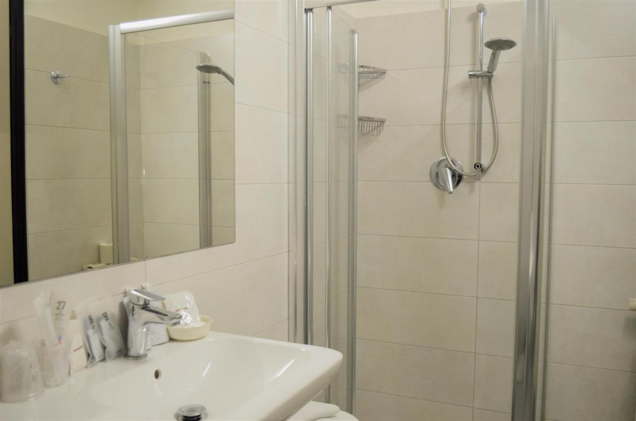 Hotel Diamante Corbetta Exterior photo
