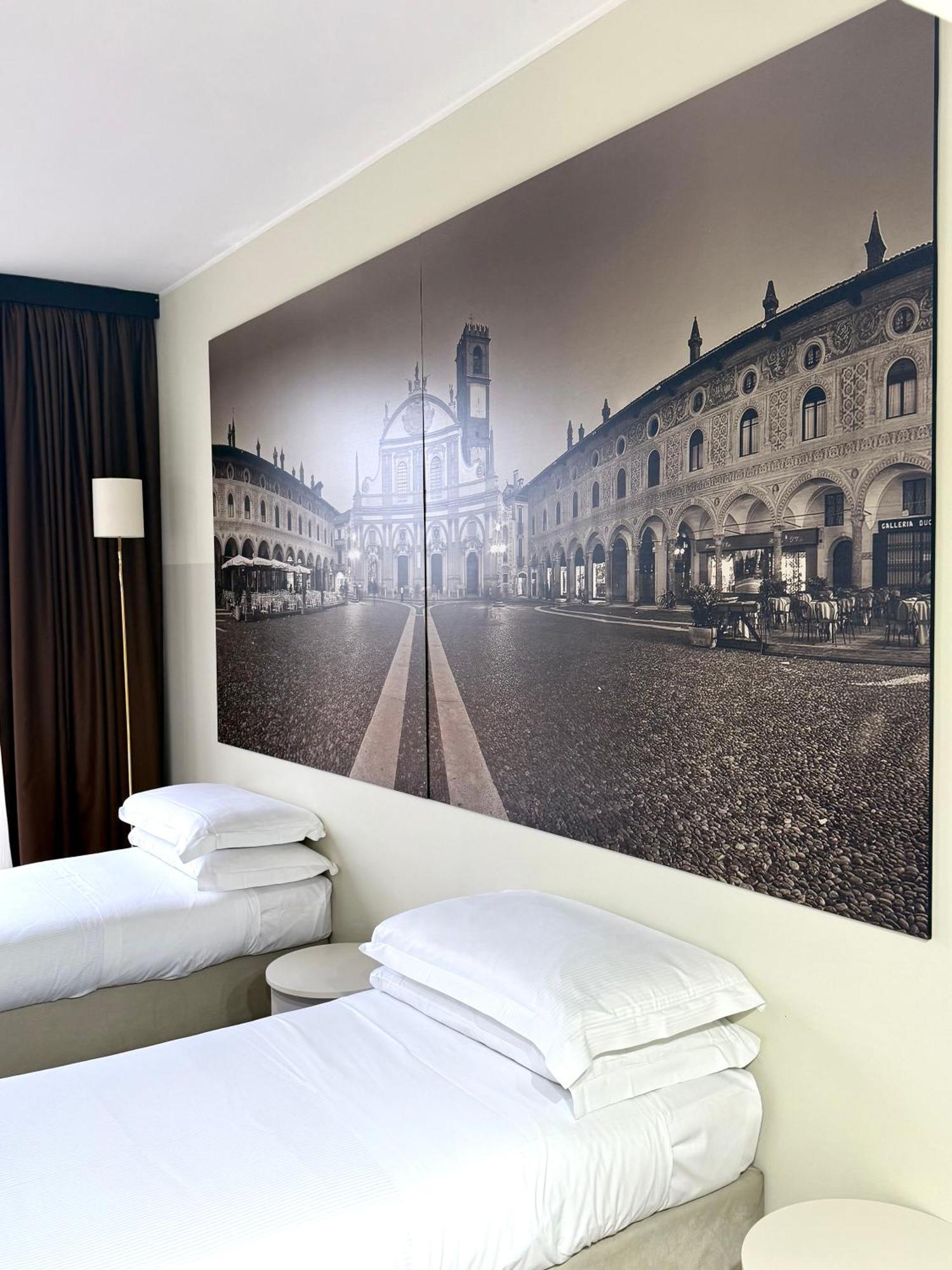 Hotel Diamante Corbetta Exterior photo
