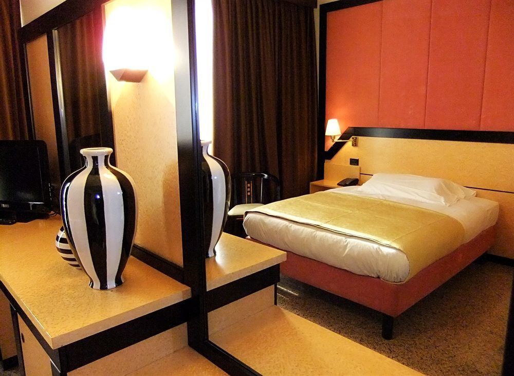 Hotel Diamante Corbetta Exterior photo
